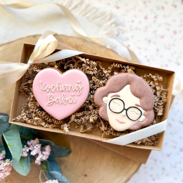 Babcia z sercem - brązowe włosy