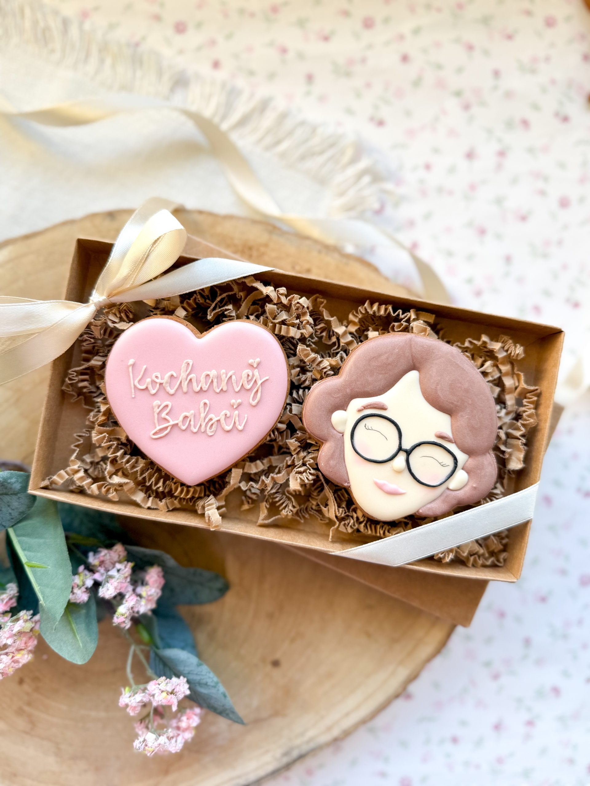 Babcia z sercem - brązowe włosy