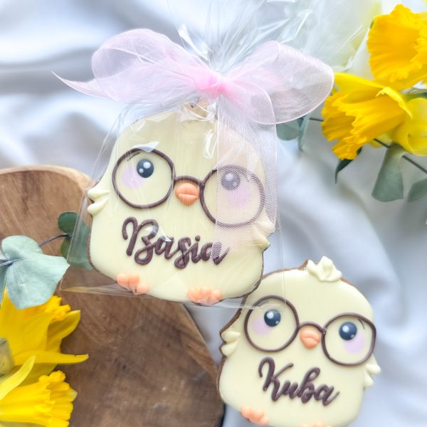 Kurczak w okularach z imieniem