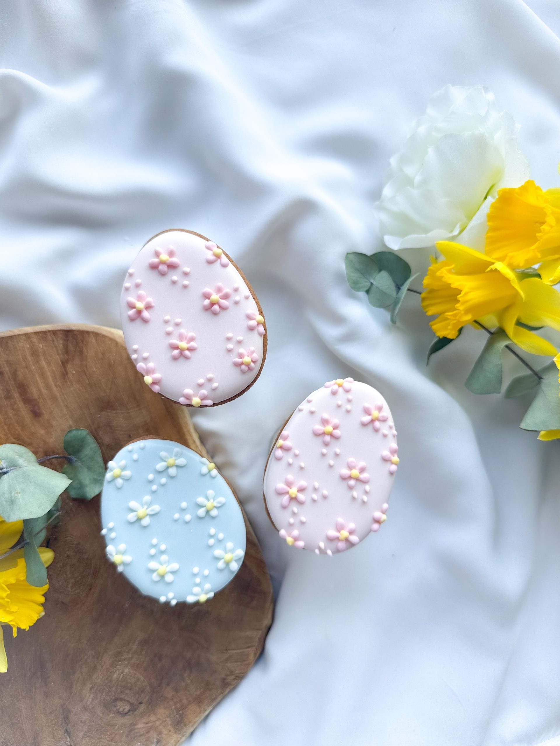 Pisanka w stokrotki  (wybór koloru)