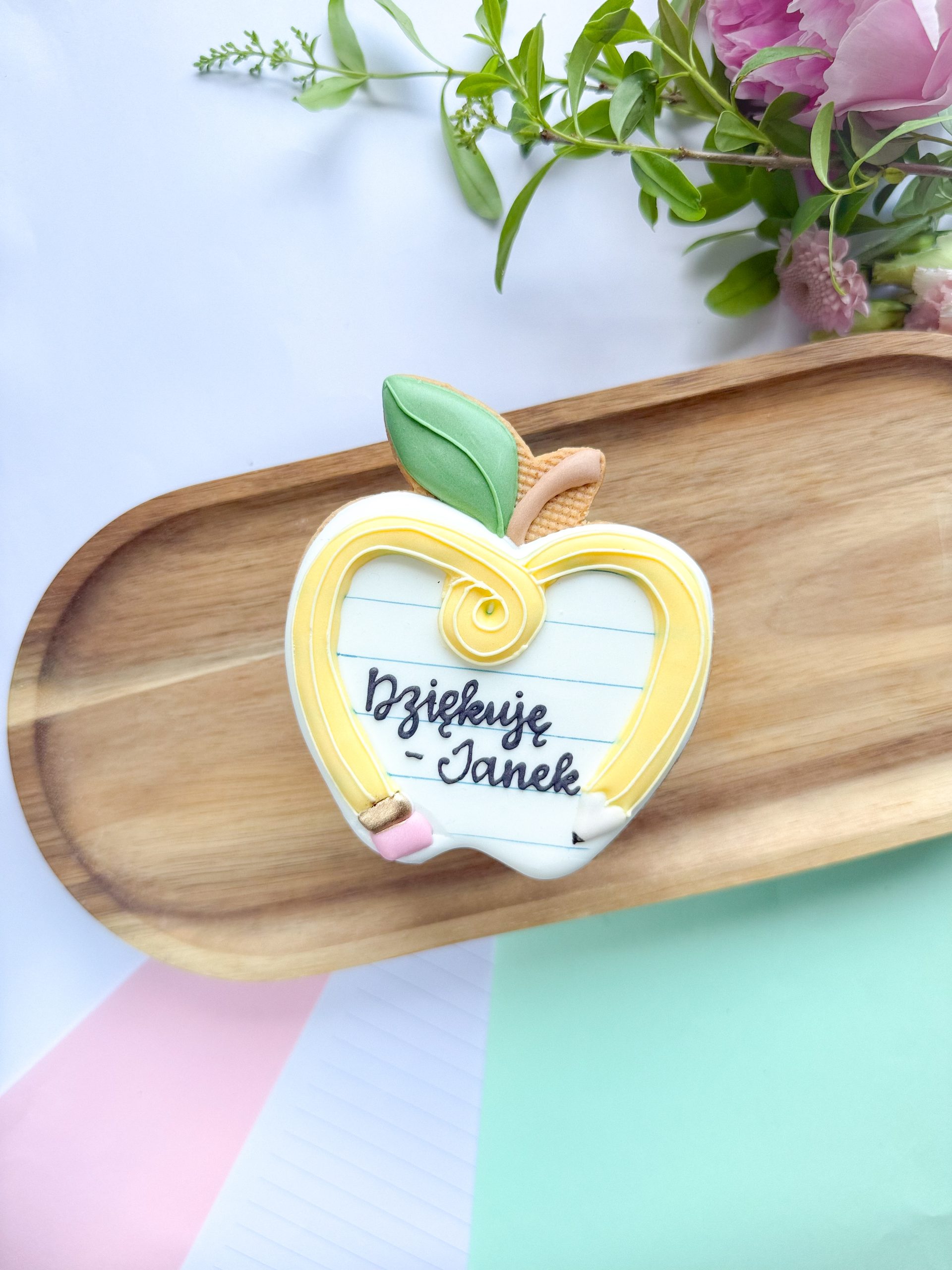 Jabłuszko z ołówkiem