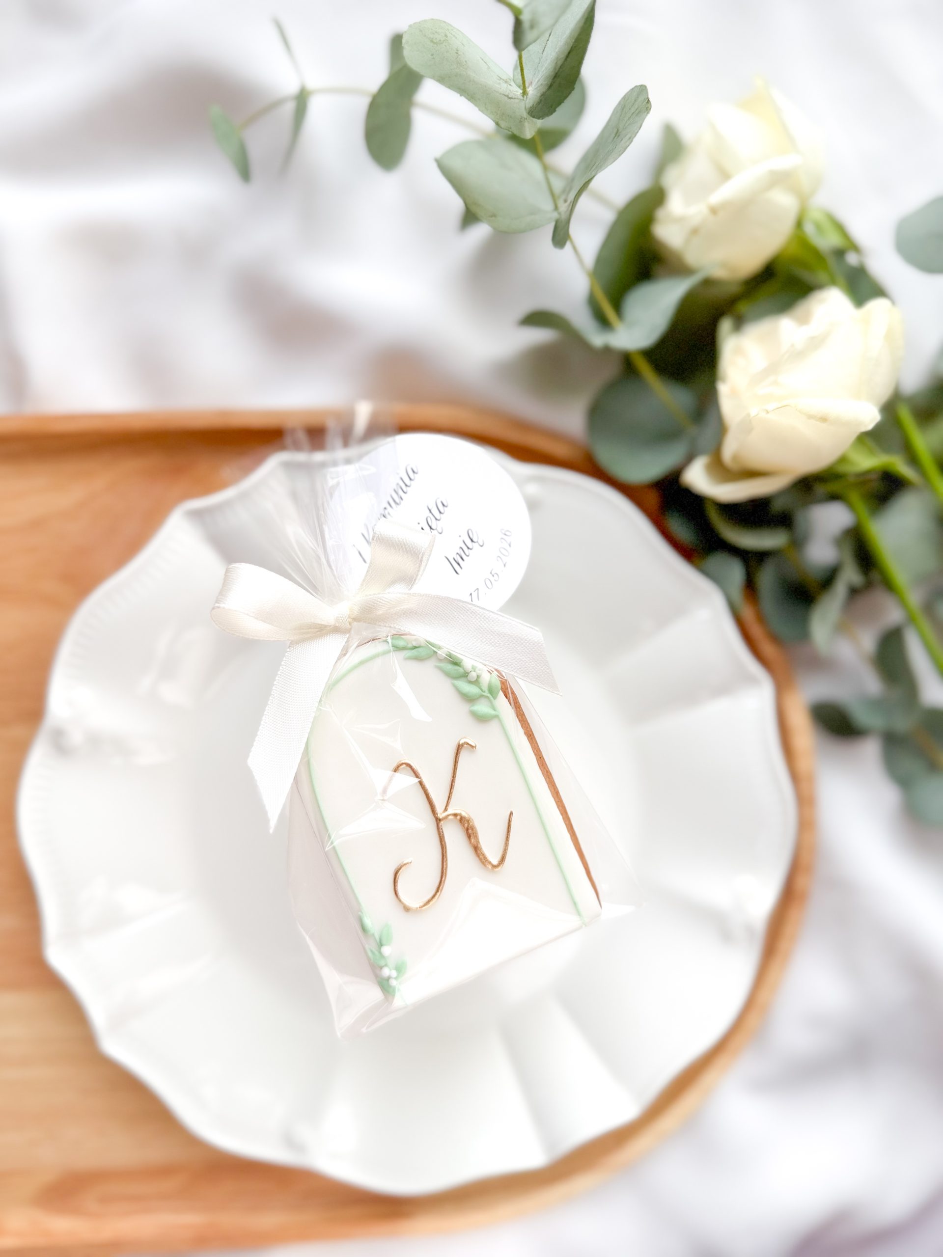 Plakietka z inicjałem