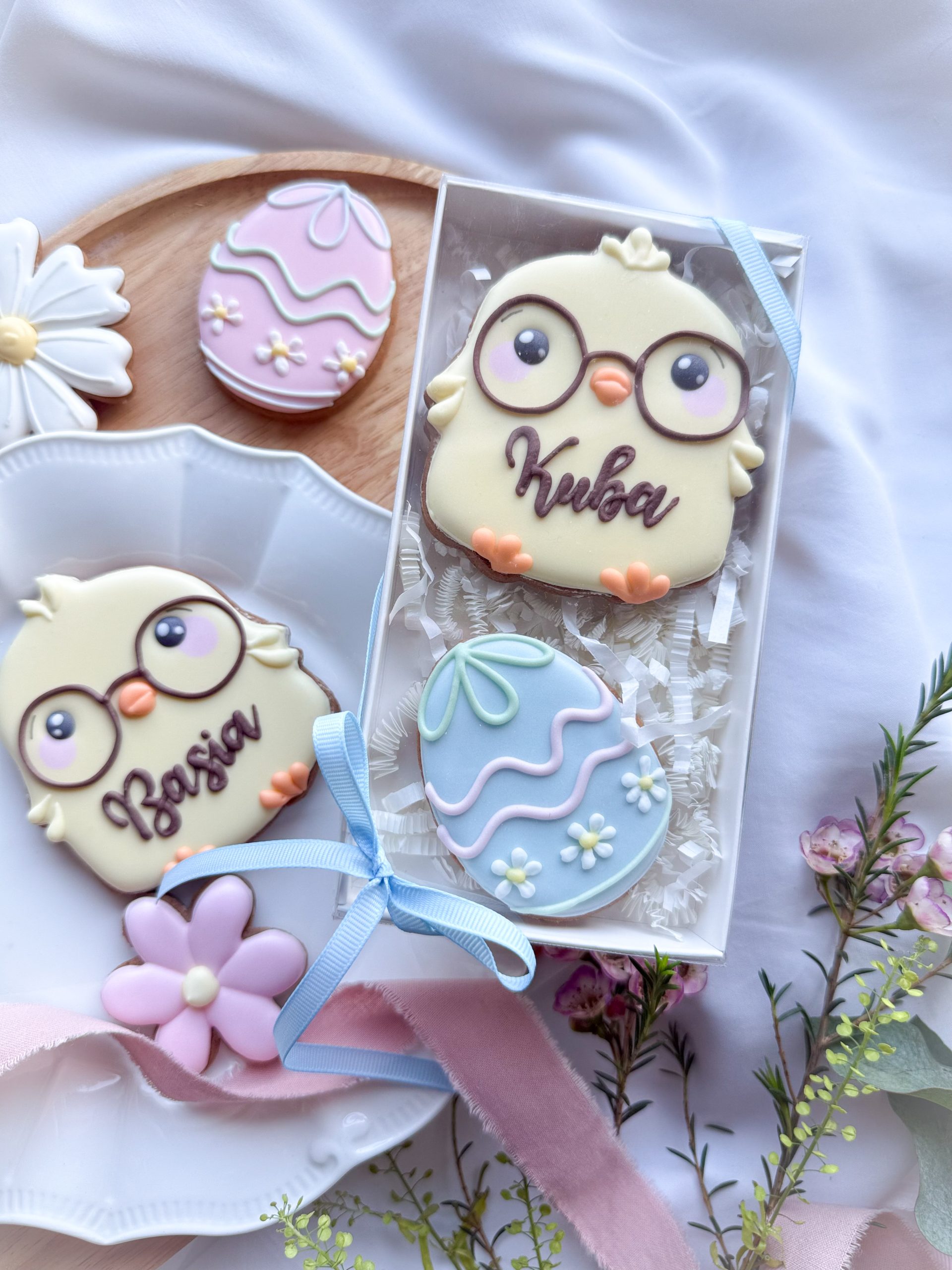 Kurczak z imieniem i kolorową pisanką - zestaw (wybór kolorów) - obrazek 2