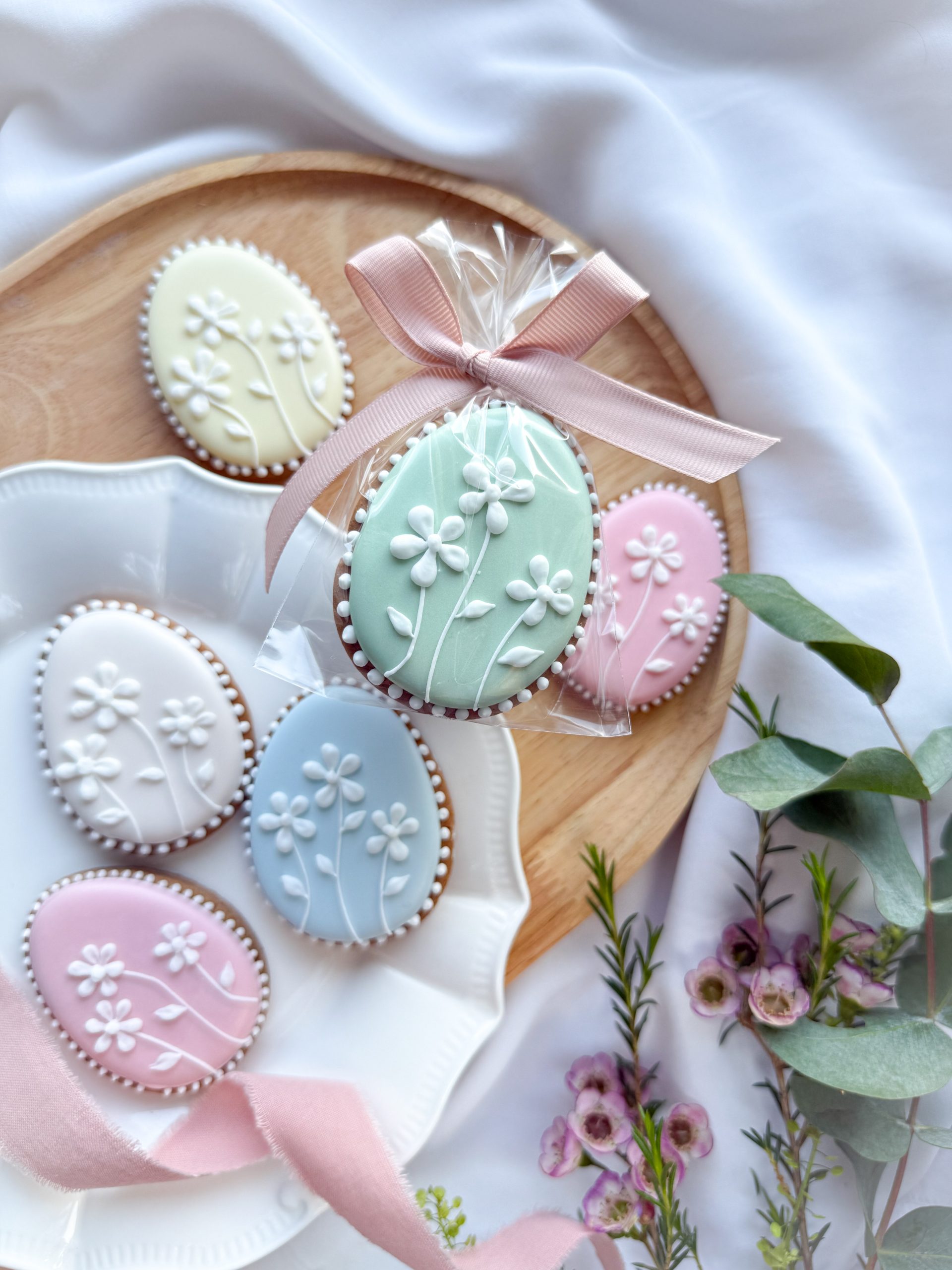 Pisanka pastelowa kwiatowa mniejsza  (wybór koloru)